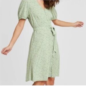 Universal Thread Light Green Midi Dress